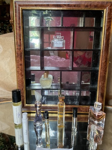 Display cabinet mirror back - display,