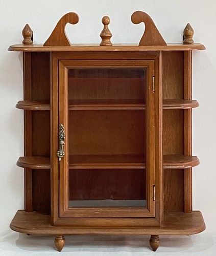 Vtg wooden tier curio - wooden, 3